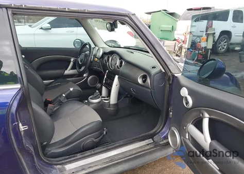 2005 Mini Cooper S from USA, damaged, VIN WMWRE33425TG95130